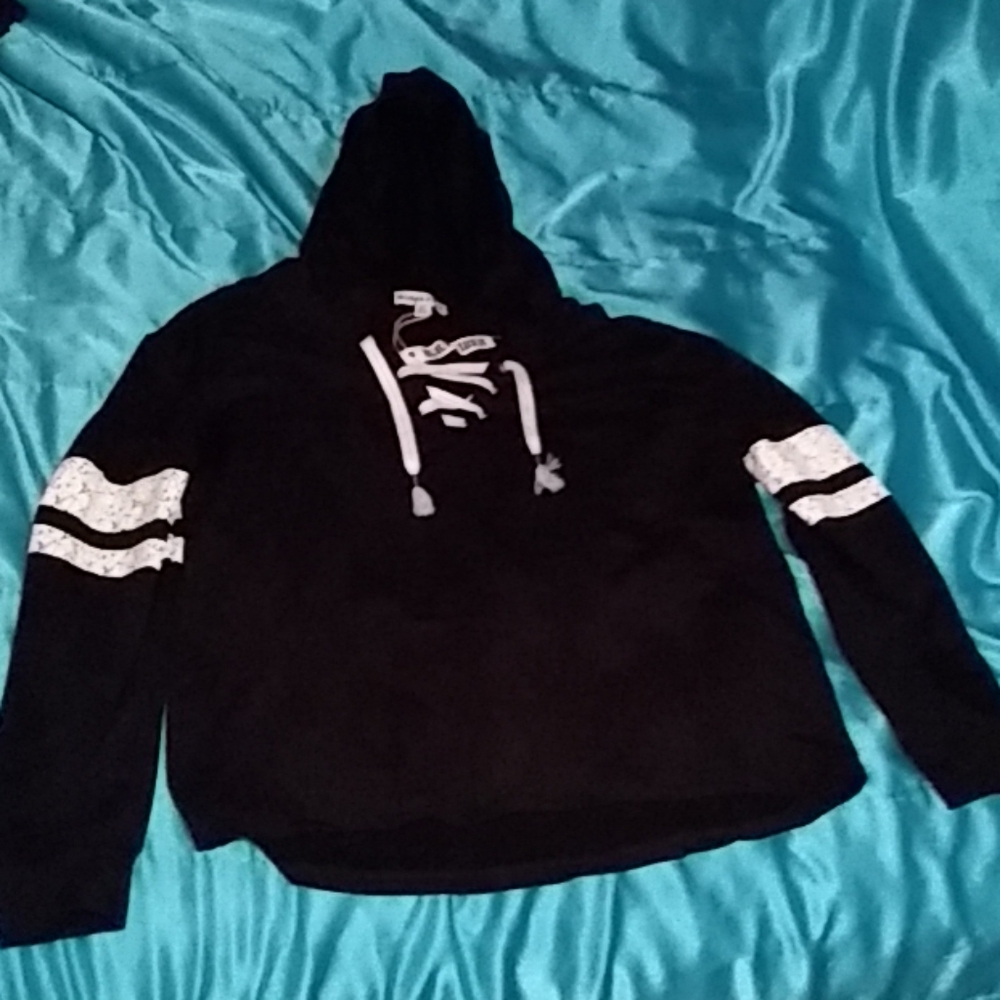 Long sleeve